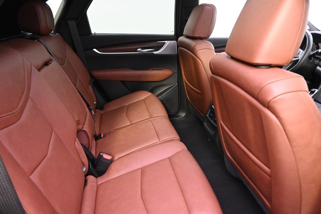 new 2025 Cadillac XT5 car, priced at $61,230
