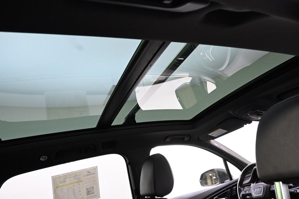 used 2018 Audi Q7 car, priced at $17,777