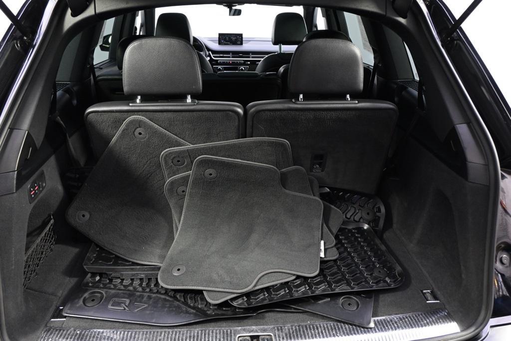 used 2018 Audi Q7 car, priced at $17,777