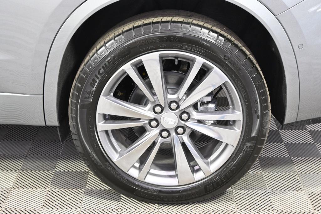 new 2025 Cadillac XT6 car, priced at $61,040