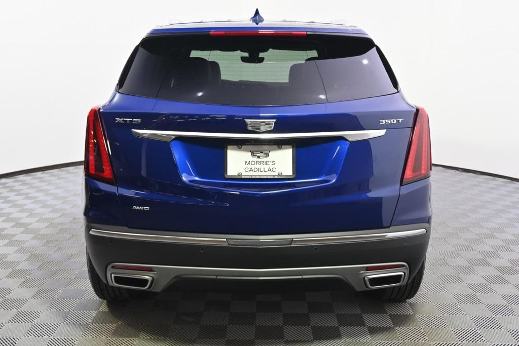 new 2025 Cadillac XT5 car, priced at $59,304