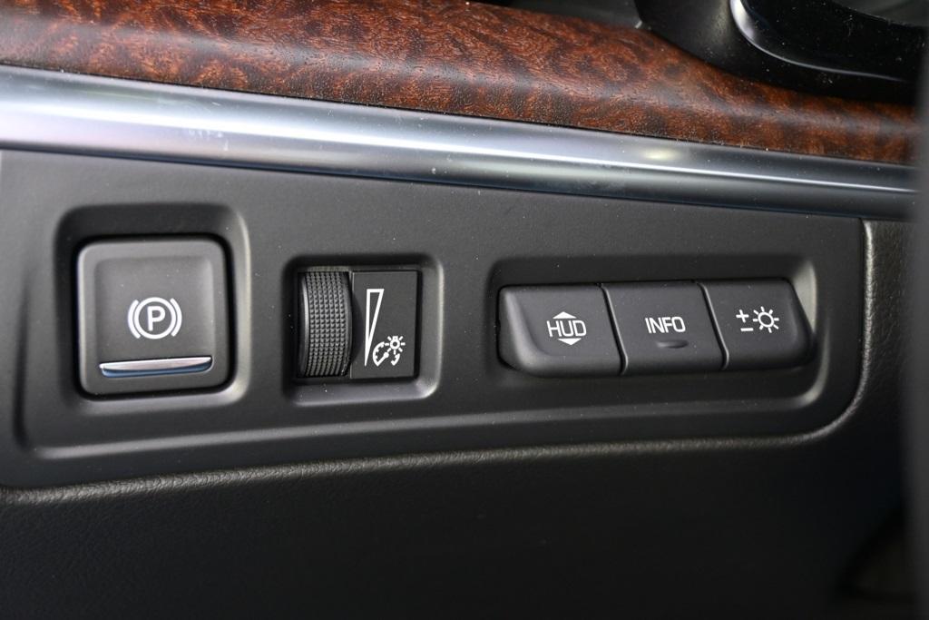 new 2025 Cadillac XT5 car, priced at $59,304