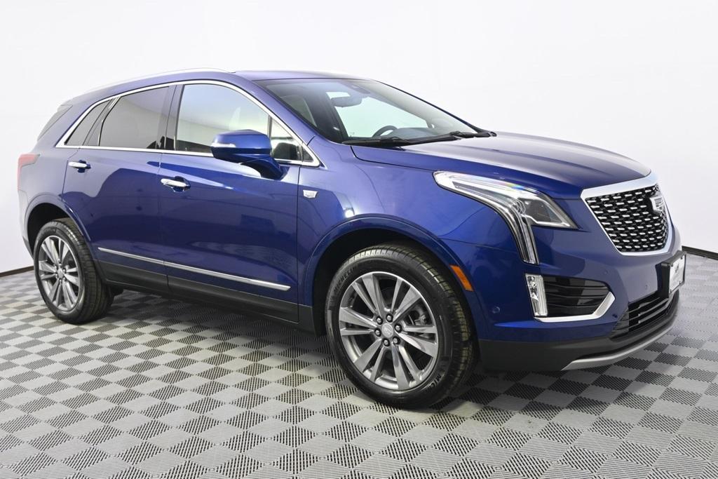 new 2025 Cadillac XT5 car, priced at $59,304