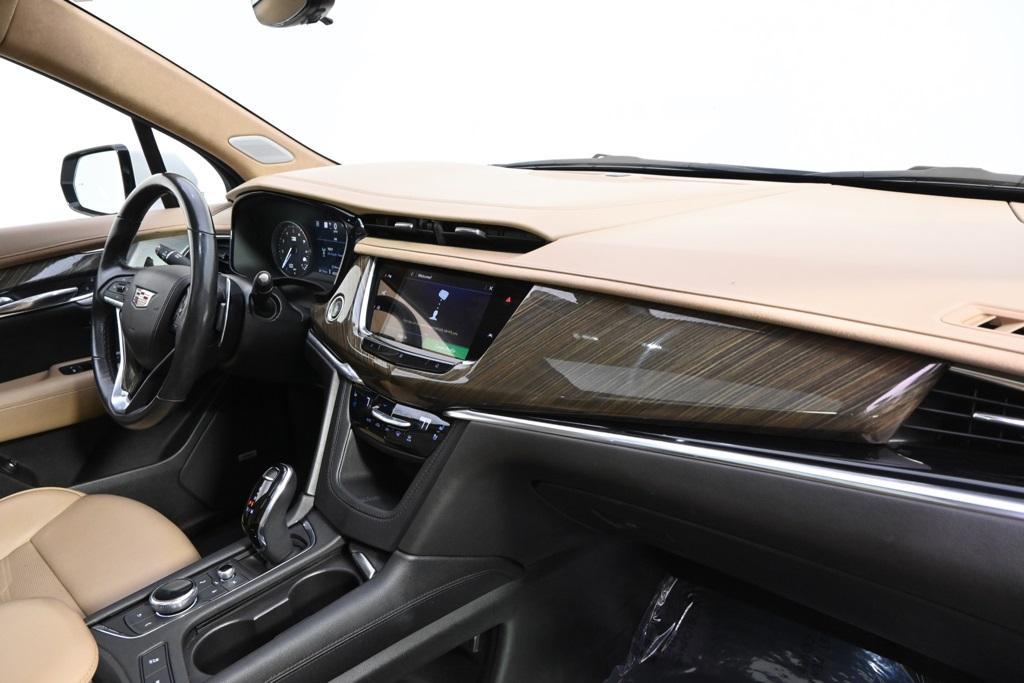 used 2021 Cadillac XT6 car, priced at $34,555