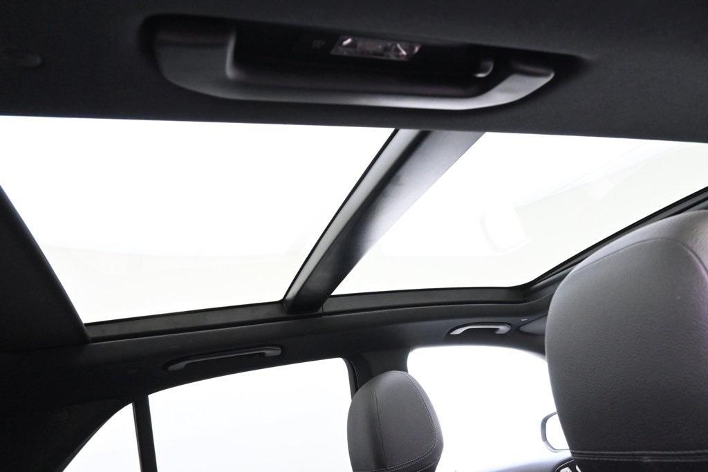 used 2021 Mercedes-Benz GLE 350 car, priced at $39,777