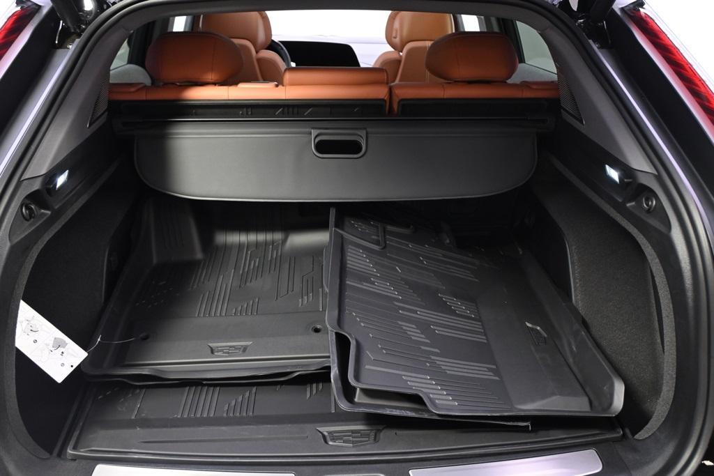 new 2026 Cadillac OPTIQ car, priced at $63,194