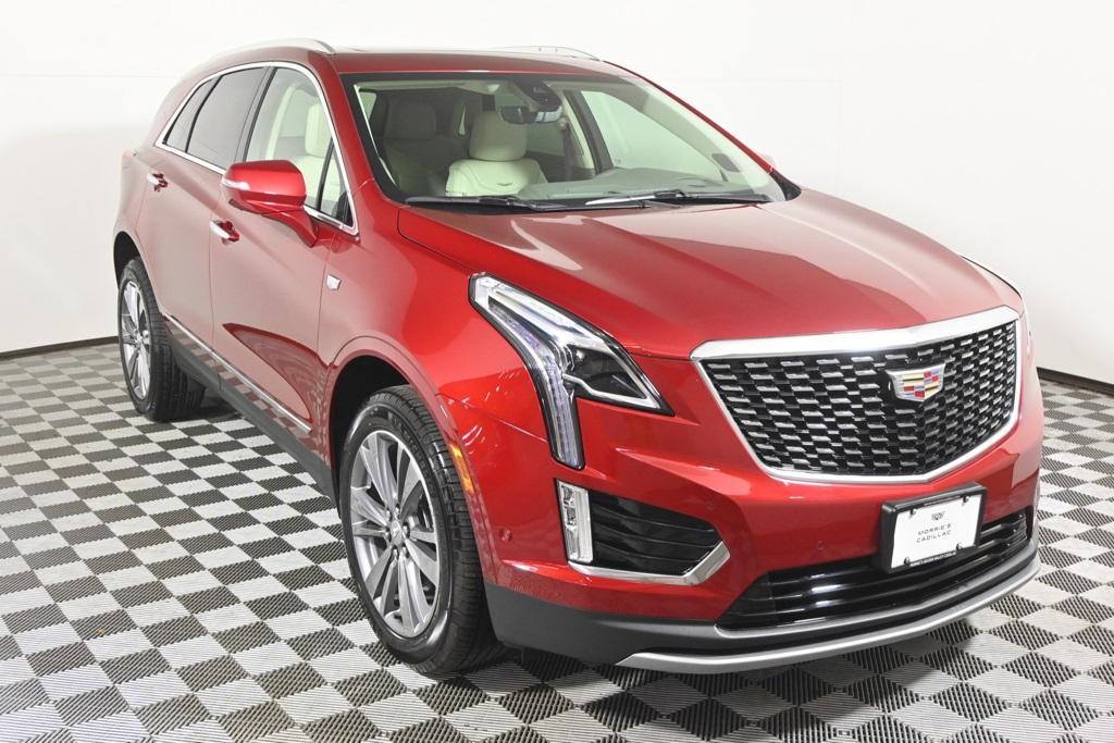 new 2025 Cadillac XT5 car, priced at $57,914