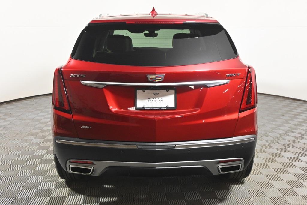 new 2025 Cadillac XT5 car, priced at $57,914