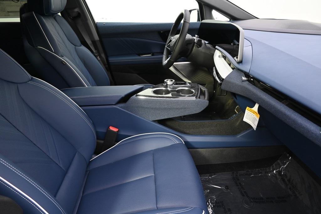 new 2025 Cadillac OPTIQ car, priced at $63,190