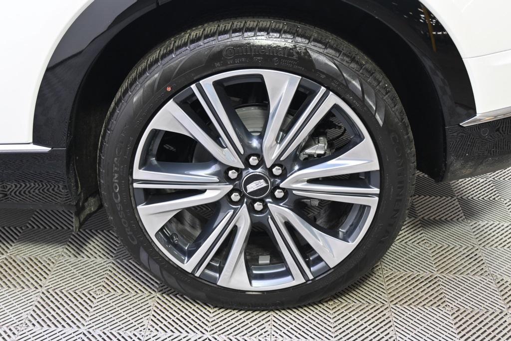 new 2025 Cadillac OPTIQ car, priced at $63,190