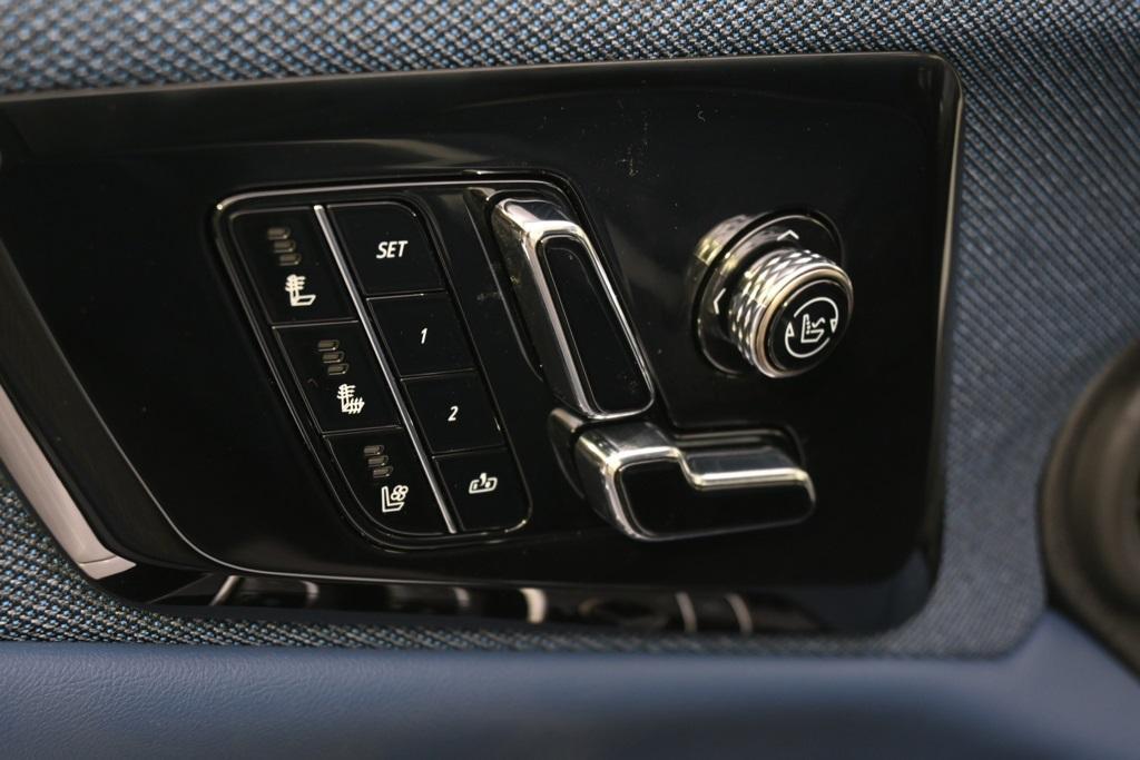 new 2025 Cadillac OPTIQ car, priced at $63,190