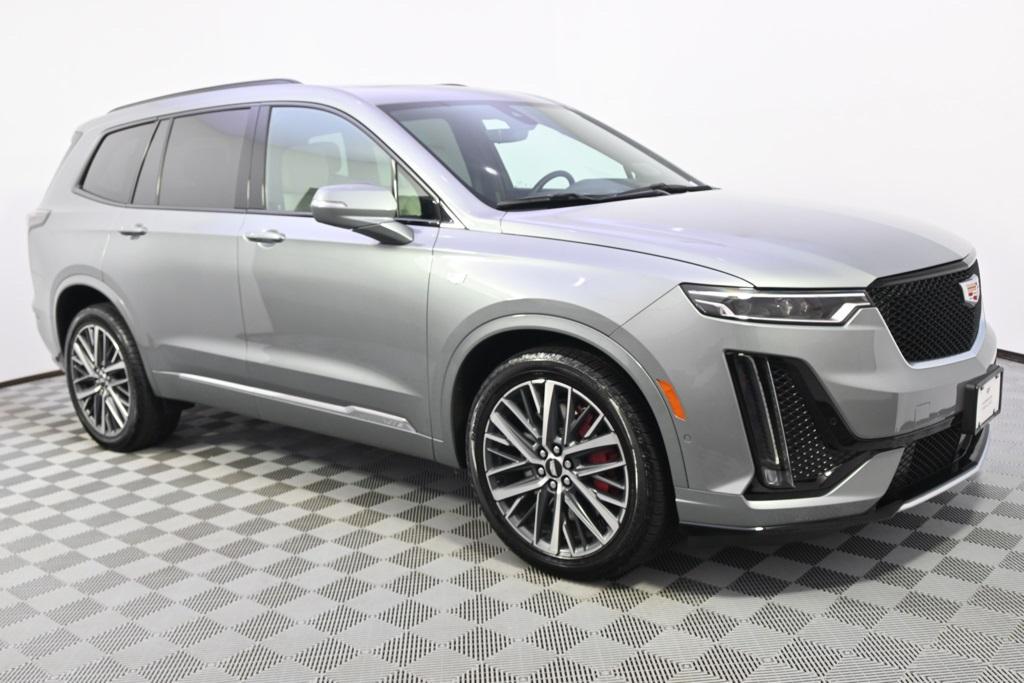 new 2025 Cadillac XT6 car, priced at $65,998