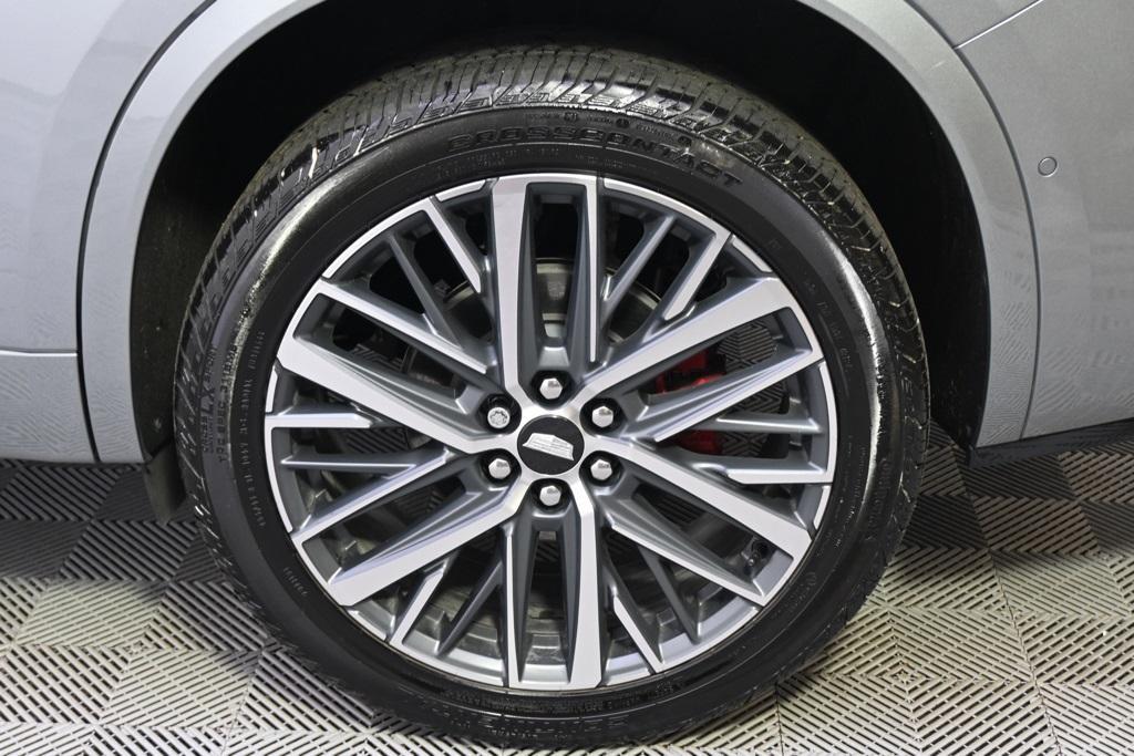 new 2025 Cadillac XT6 car, priced at $65,998
