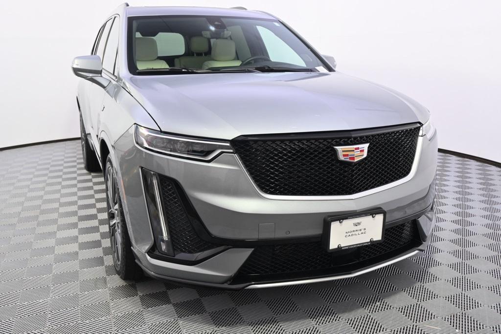 new 2025 Cadillac XT6 car, priced at $65,998
