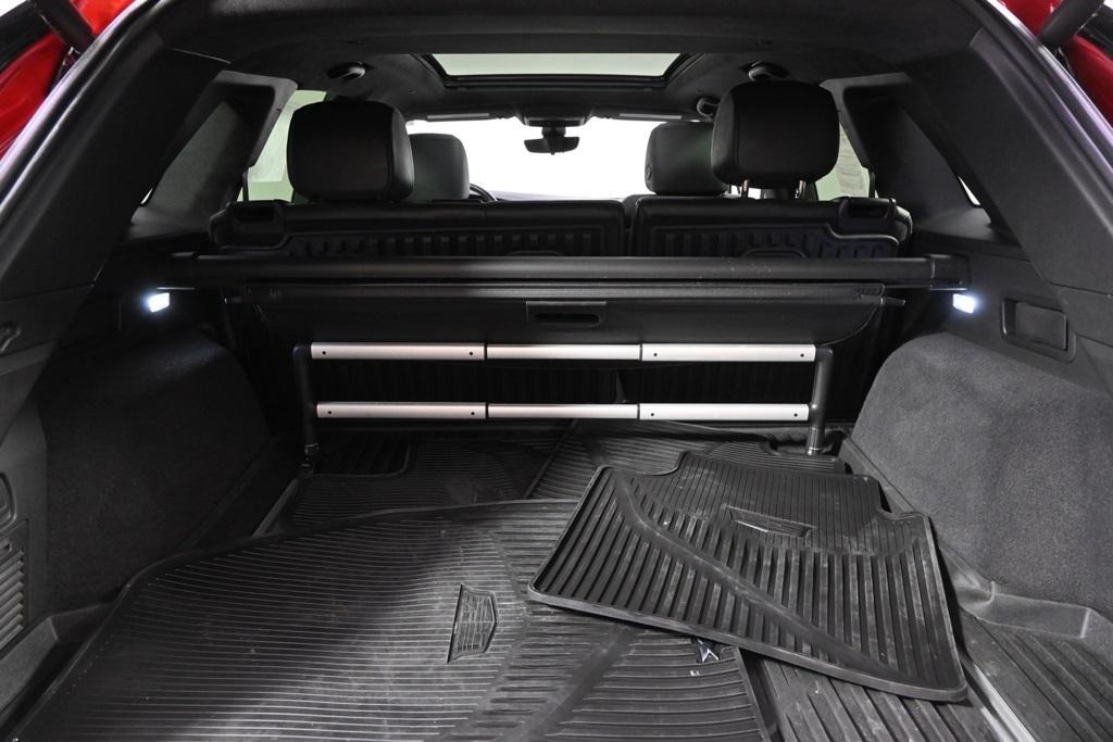 used 2024 Cadillac XT5 car, priced at $44,998