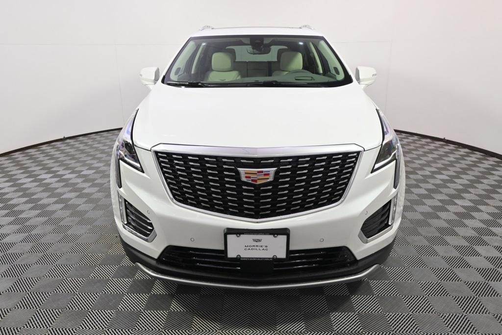 new 2025 Cadillac XT5 car, priced at $58,990