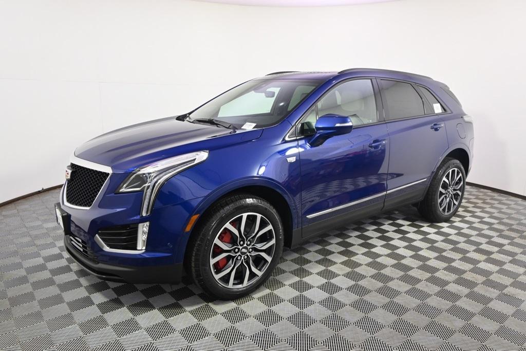 new 2025 Cadillac XT5 car, priced at $67,085