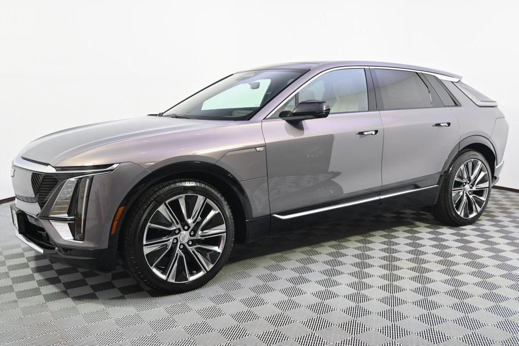 new 2025 Cadillac LYRIQ car, priced at $78,729