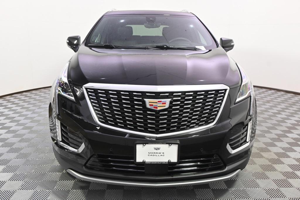 new 2025 Cadillac XT5 car, priced at $54,998