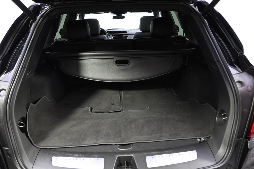 used 2025 Cadillac XT5 car, priced at $44,777