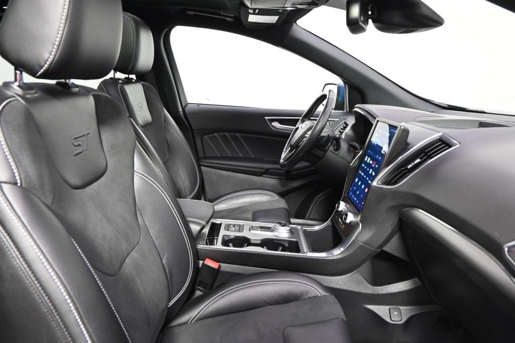 used 2021 Ford Edge car, priced at $26,888