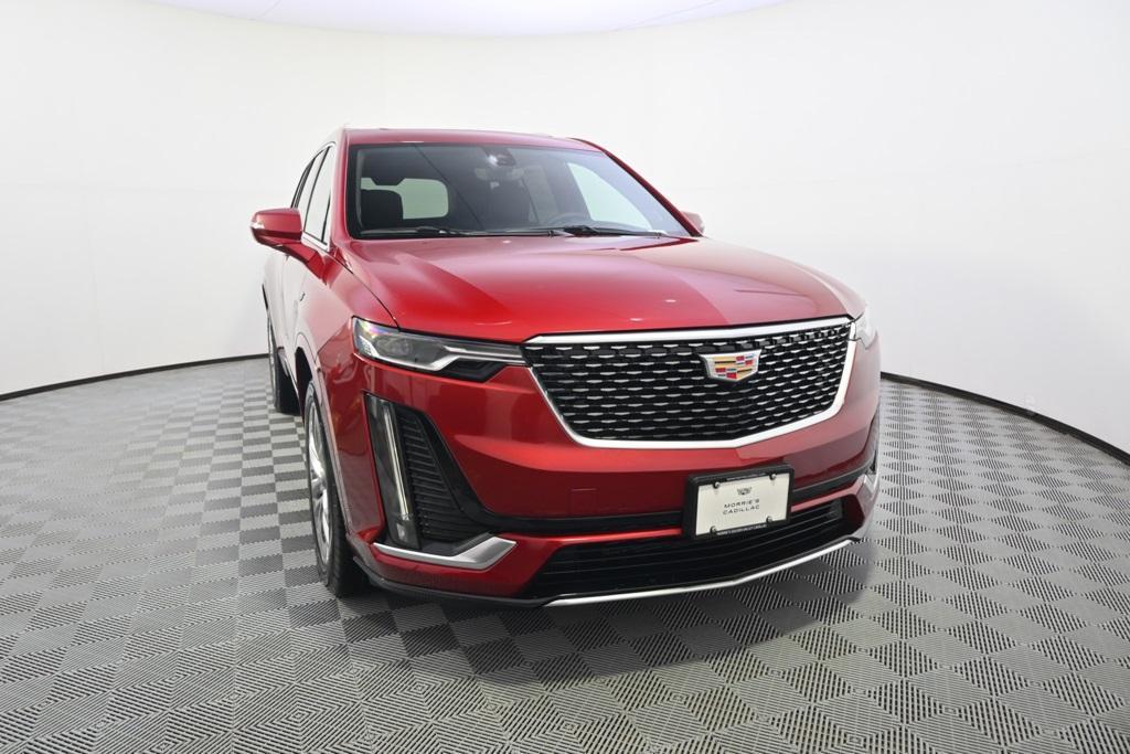 new 2025 Cadillac XT6 car, priced at $62,215