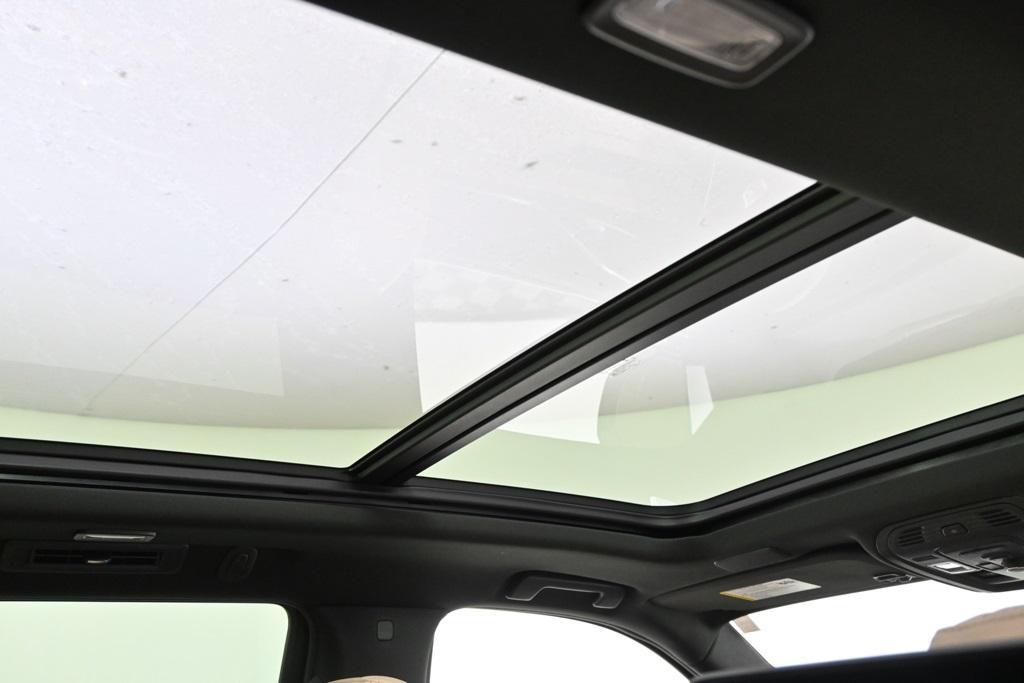 used 2024 Cadillac Escalade car, priced at $84,998
