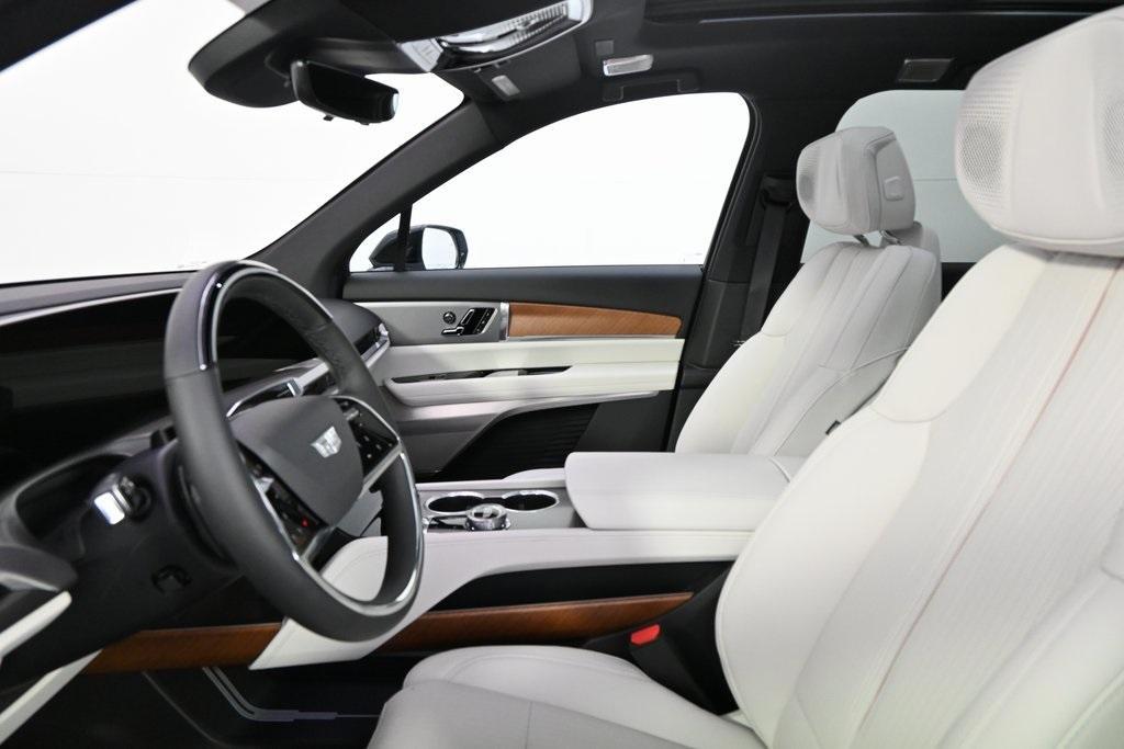 new 2026 Cadillac VISTIQ car, priced at $81,615