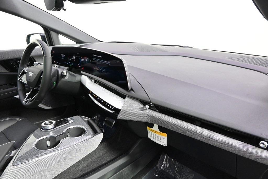 new 2025 Cadillac OPTIQ car, priced at $59,564