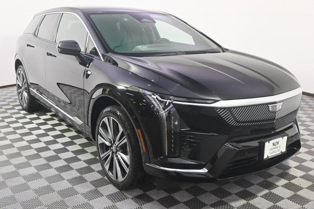 new 2025 Cadillac OPTIQ car, priced at $59,564
