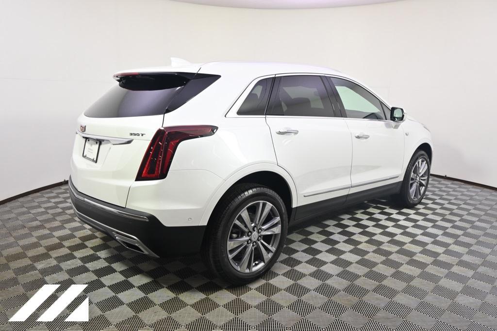 new 2025 Cadillac XT5 car, priced at $56,990