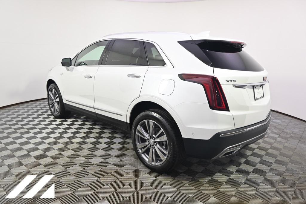 new 2025 Cadillac XT5 car, priced at $56,990