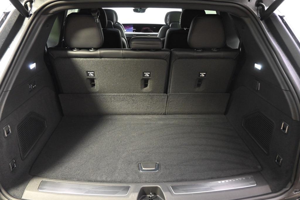 new 2025 Cadillac Escalade IQ car, priced at $129,990