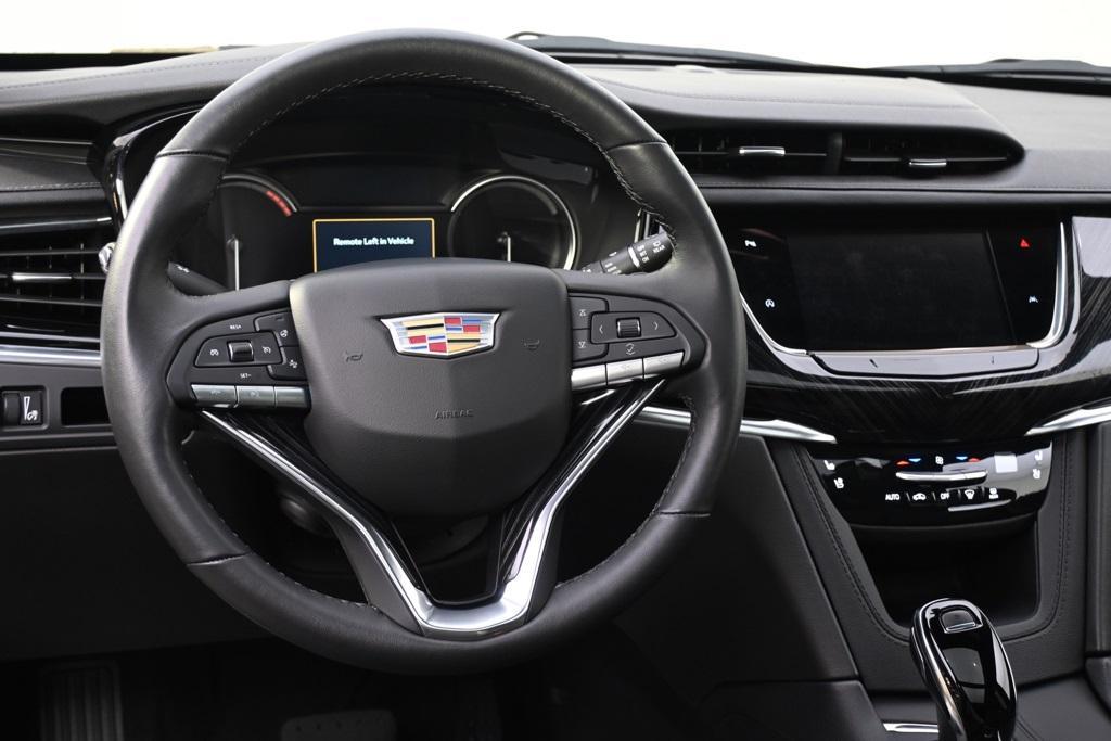 used 2025 Cadillac XT6 car, priced at $45,777