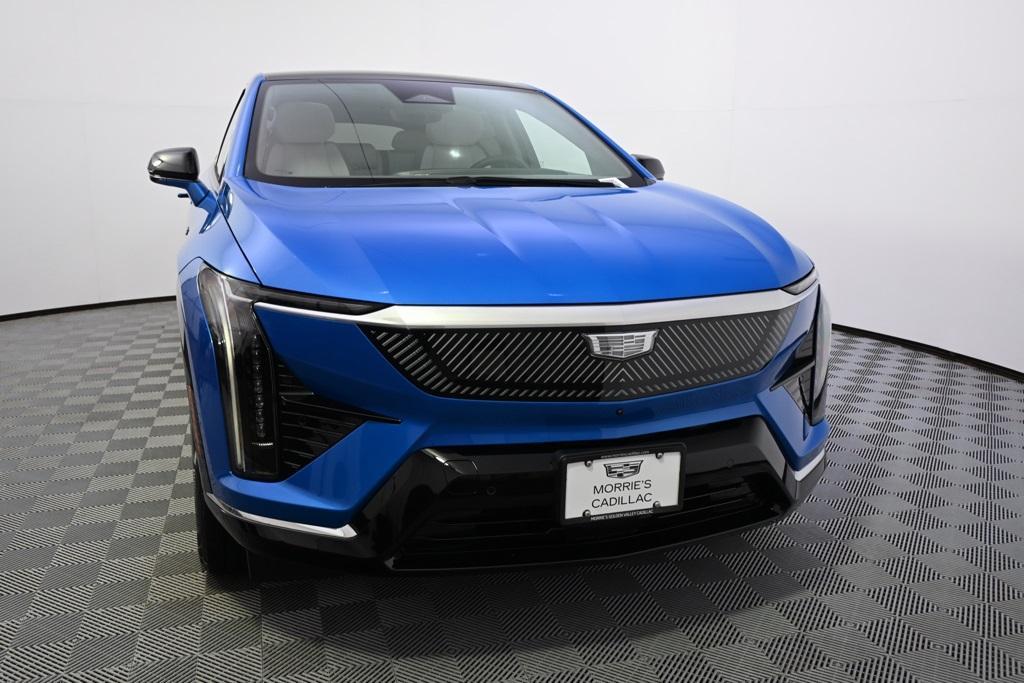 new 2025 Cadillac OPTIQ car, priced at $55,709