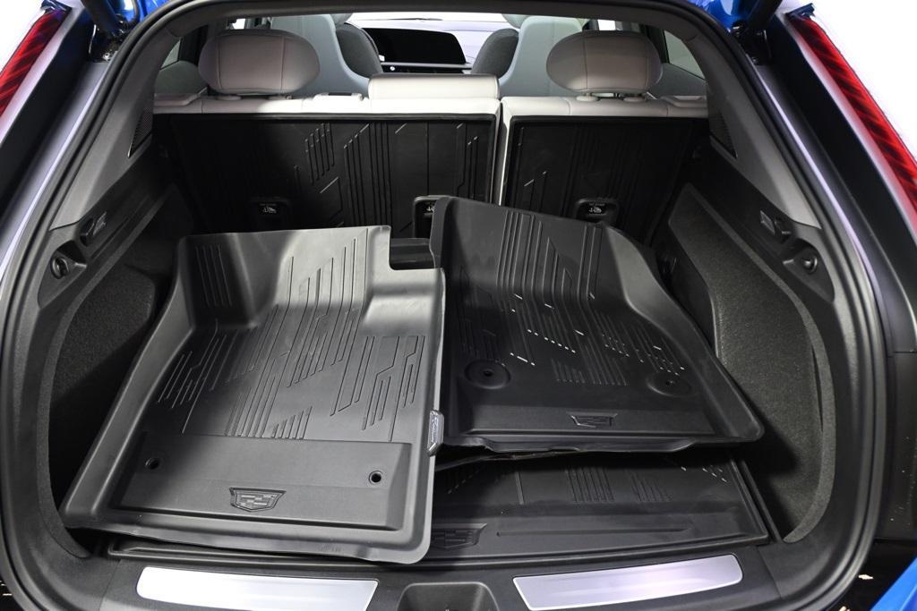 new 2025 Cadillac OPTIQ car, priced at $55,709