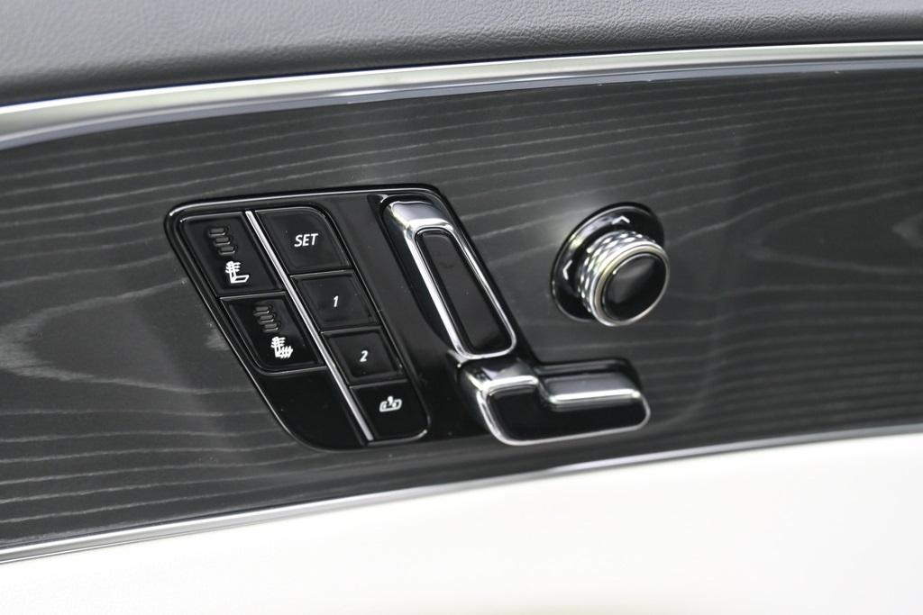 new 2025 Cadillac LYRIQ car, priced at $64,610