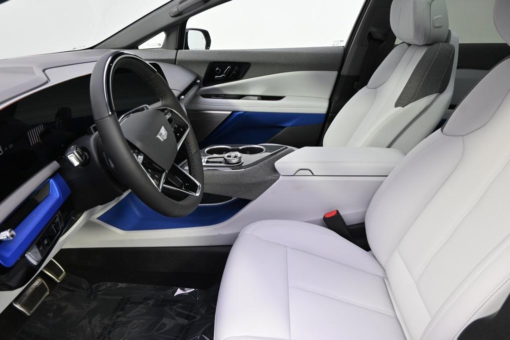new 2025 Cadillac OPTIQ car, priced at $54,990