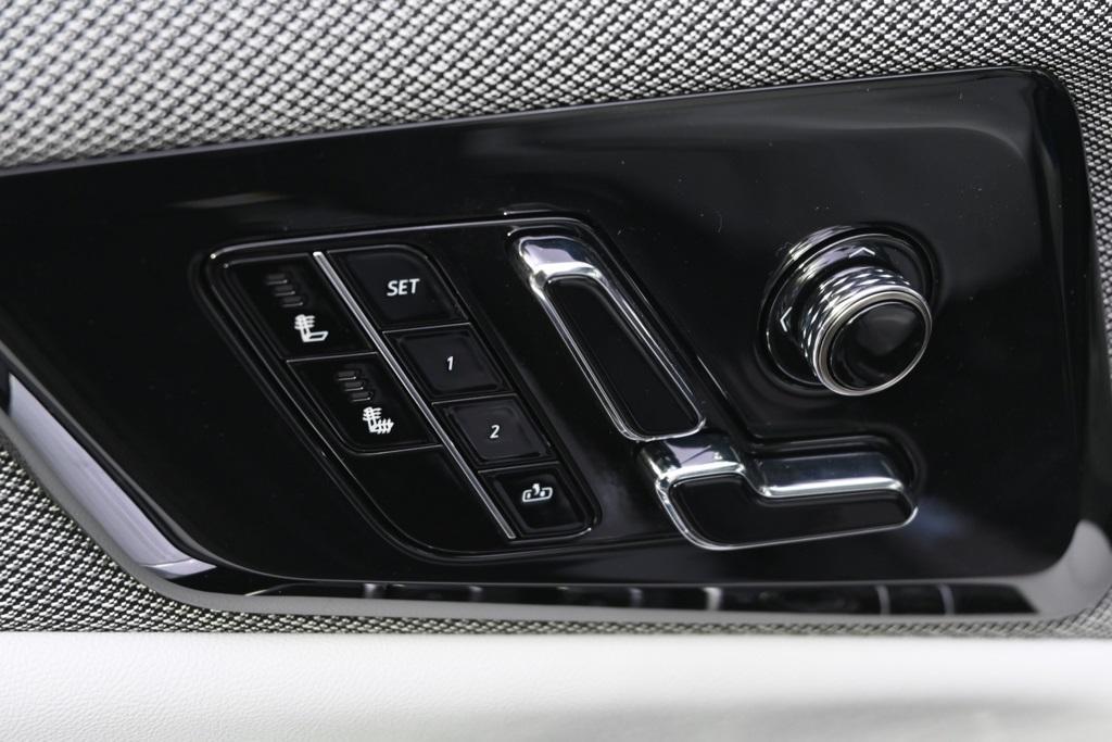 new 2025 Cadillac OPTIQ car, priced at $54,990