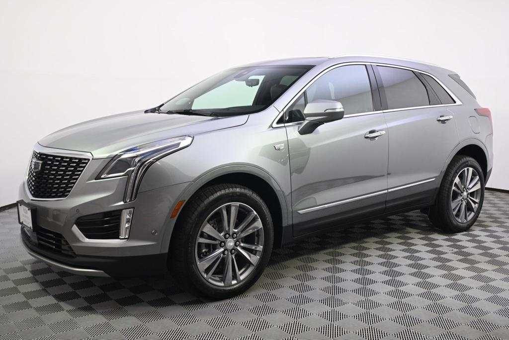new 2025 Cadillac XT5 car, priced at $58,879