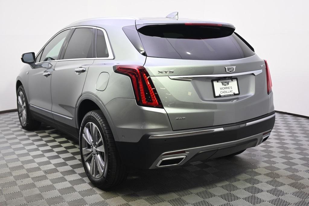 new 2025 Cadillac XT5 car, priced at $58,879