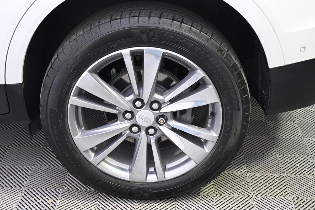 used 2022 Cadillac XT5 car, priced at $30,998