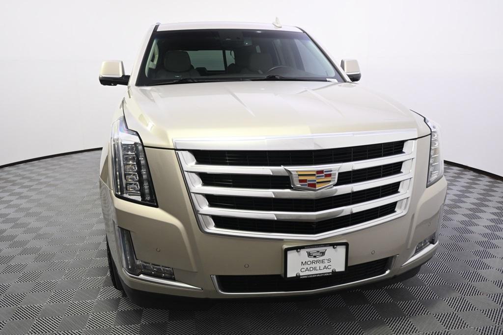 used 2015 Cadillac Escalade car, priced at $21,998