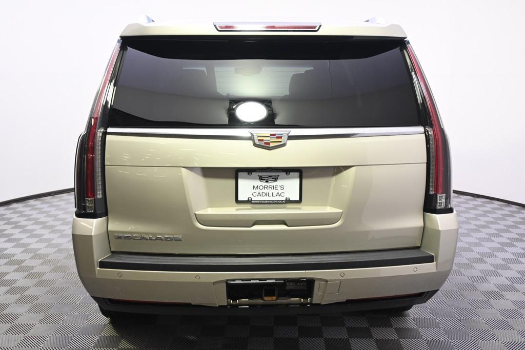 used 2015 Cadillac Escalade car, priced at $21,998