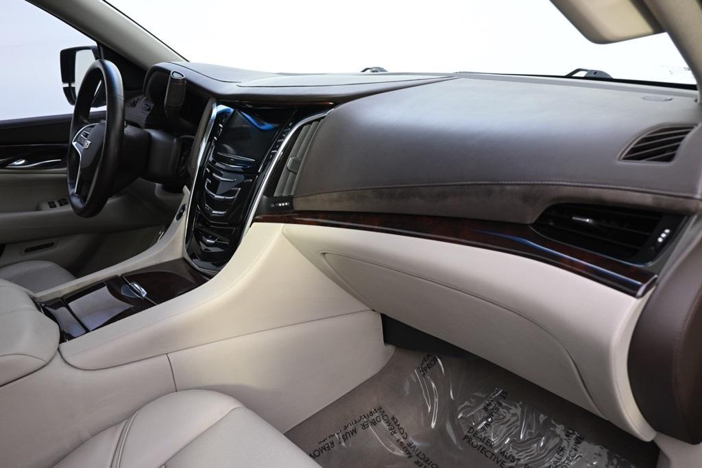 used 2015 Cadillac Escalade car, priced at $21,998