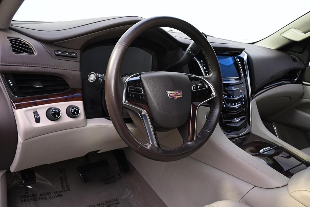 used 2015 Cadillac Escalade car, priced at $21,998