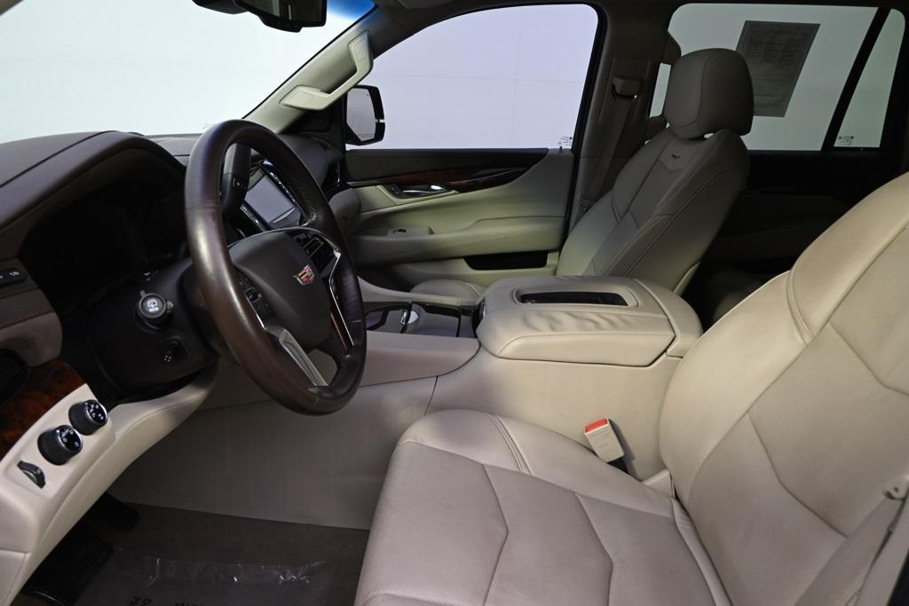 used 2015 Cadillac Escalade car, priced at $21,998