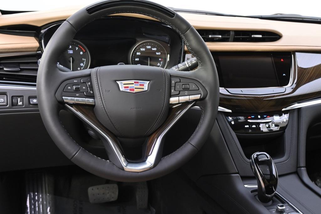 new 2025 Cadillac XT6 car, priced at $71,690