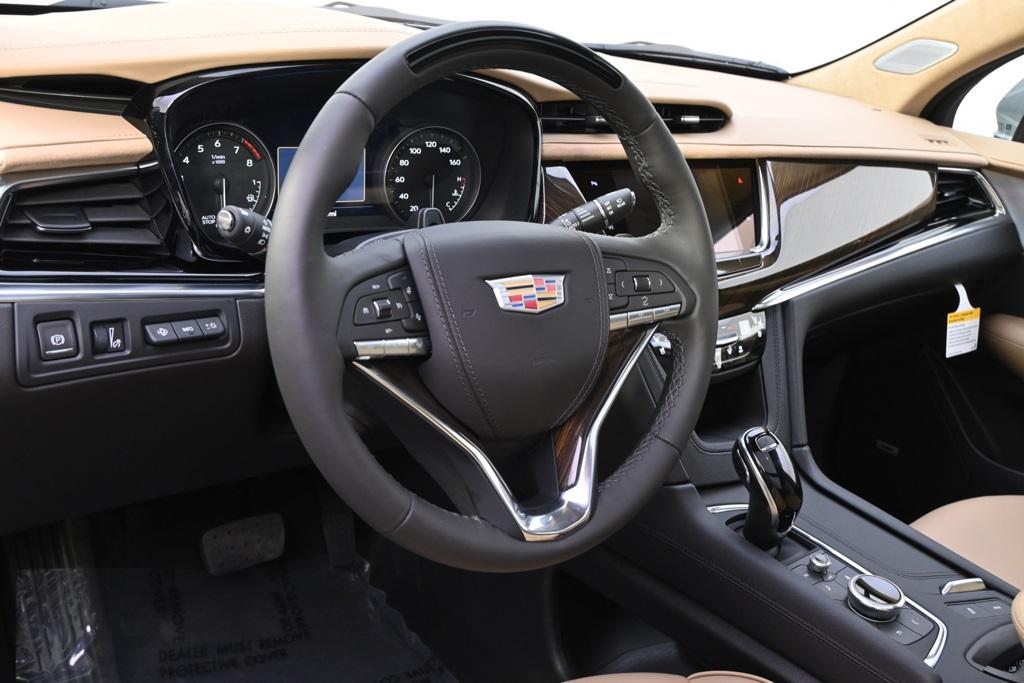 new 2025 Cadillac XT6 car, priced at $71,690
