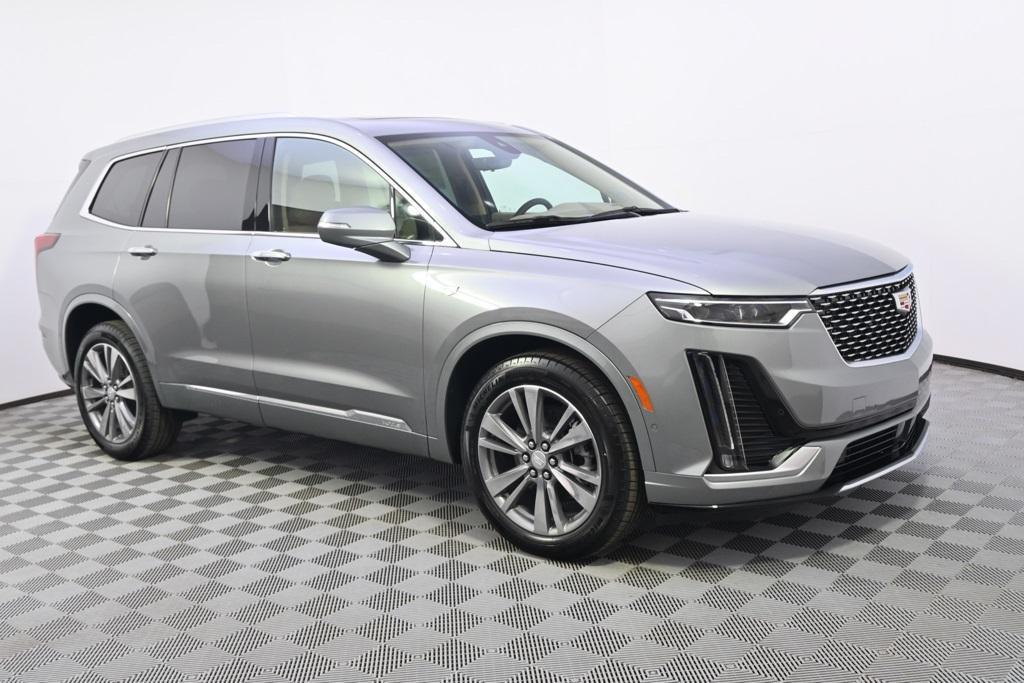 new 2025 Cadillac XT6 car, priced at $71,690